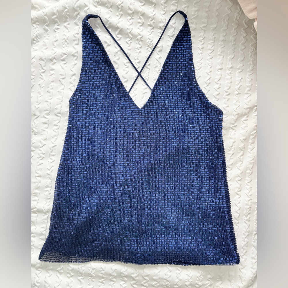 Sequin spaghetti strap top with low back - Picture 2 of 4
